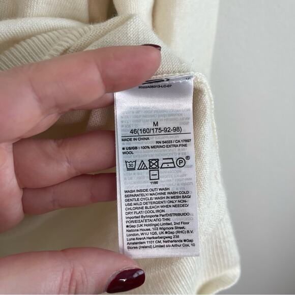 Banana Republic Adoro Merino Wool Mock Neck Sweater in Ivory M - Picture 7 of 8